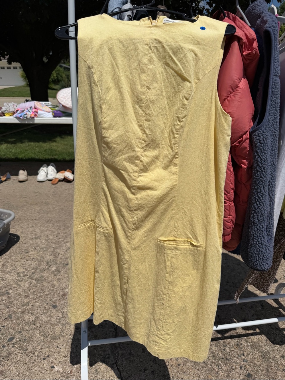 Abercrombie & Fitch Pale Yellow Sleeveless Shift Dress